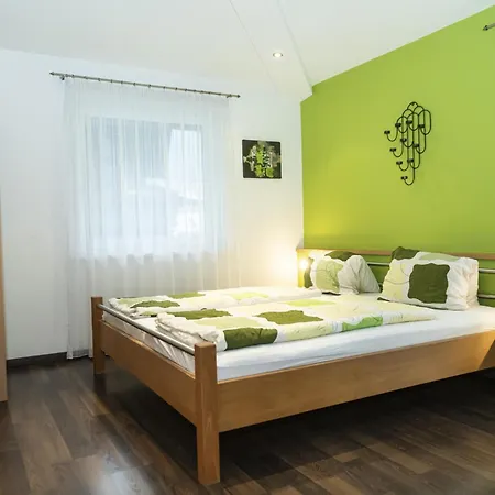 Gartentraum 1 * Itter