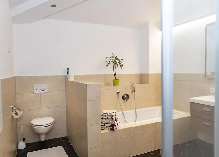 Semesterbostad Gartentraum 1 *