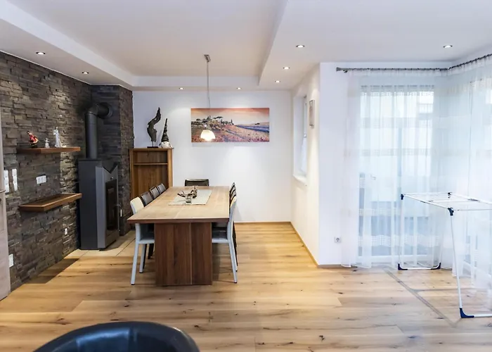 Semesterbostad Gartentraum 1 Itter